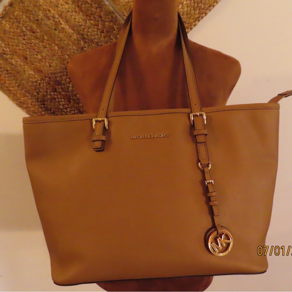 OBRO - Michael Kors Tan Leather Tote Bag